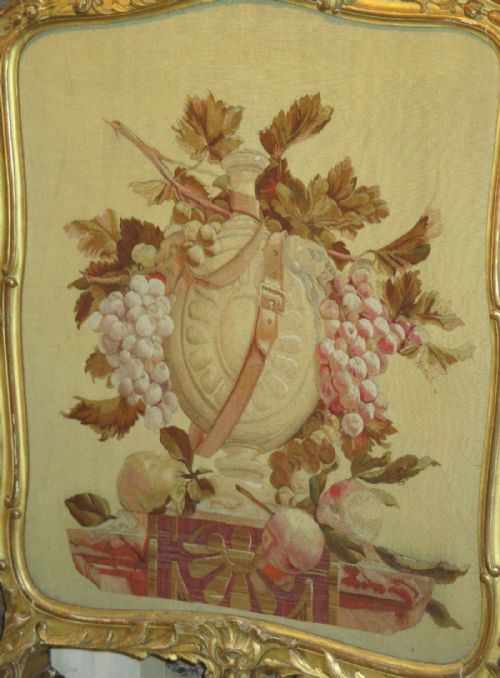 FINE VICTORIAN GILTWOOD FIRE SCREEN - ADDITIONAL PHOTO 3
