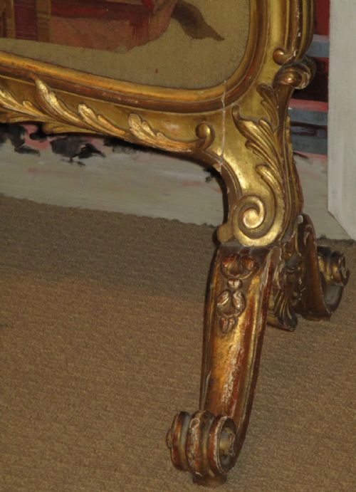 FINE VICTORIAN GILTWOOD FIRE SCREEN - ADDITIONAL PHOTO 4