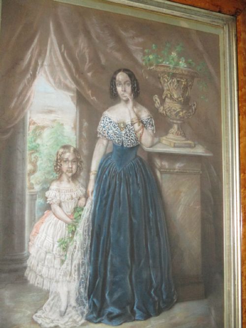EARLY VICTORIAN PASTEL PORTRAIT GROUP - ADDITIONAL PHOTO 5
