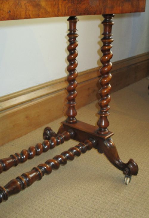 VICTORIAN WALNUT SIDE OR STRETCHER TABLE - ADDITIONAL PHOTO 5