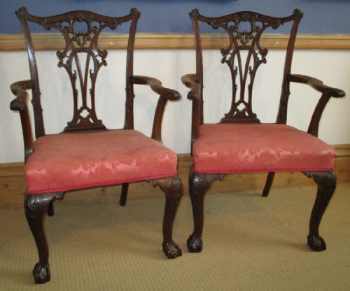 FINE PAIR OF CHIPPENDALE REVIVAL ARMCHAIRS - ADDITIONAL PHOTO 3