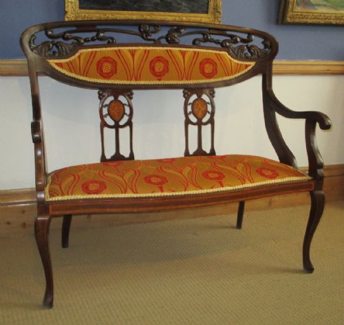 fine art nouveau mahogany settee - CATEGORY: ANTIQUE SOFAS - DATED 1900