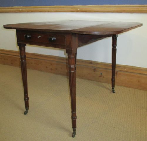SMALL GEORGIAN MAHOGANY PEMBROKE TABLE - ADDITIONAL PHOTO 8