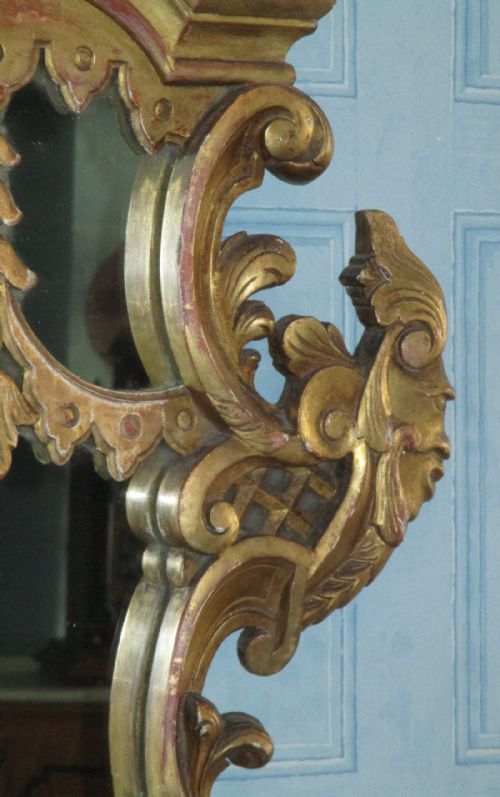 FINE ITALIANATE GILT MIRROR - ADDITIONAL PHOTO 3