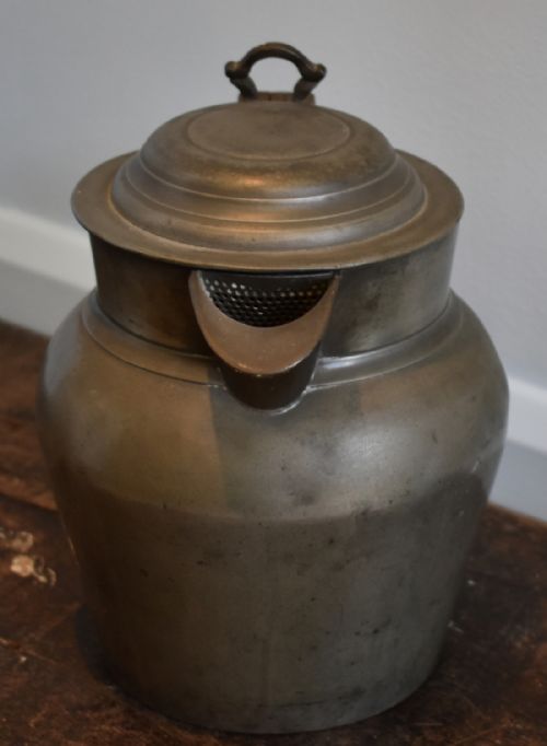 LARGE GEORGIAN PEWTER ALE JUG - ADDITIONAL PHOTO 2