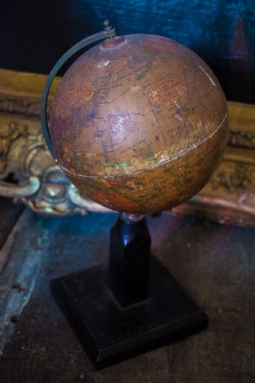EARLY TWENTIETH CENTURY DESK GLOBE - ADDITIONAL PHOTO 7
