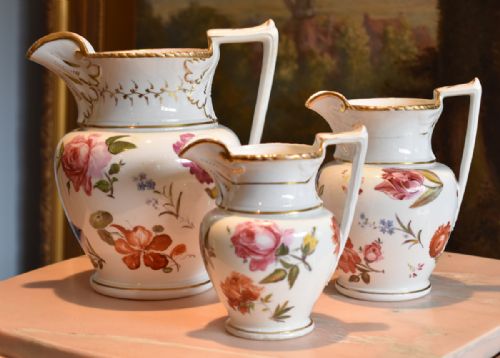 fine set of regency english porcelain jugs - CATEGORY: ANTIQUE JUGS - DATED REGENCY