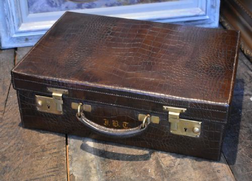 fine finnegans crocodile leather suitcase - CATEGORY: ANTIQUE MISCELLANEOUS - DATED 1920