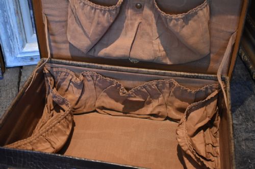 FINE FINNEGANS CROCODILE LEATHER SUITCASE - ADDITIONAL PHOTO 6