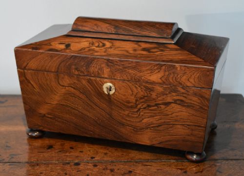 fine regency rosewood tea caddy - CATEGORY: ANTIQUE BOXES - DATED REGENCY
