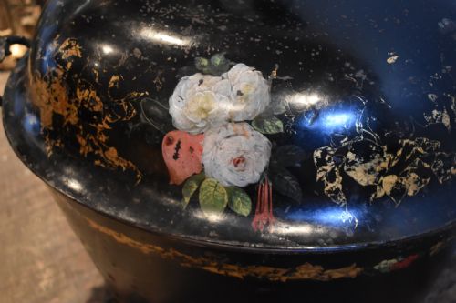 VICTORIAN TOLEWARE COAL SCUTTLE OR BOX - ADDITIONAL PHOTO 4
