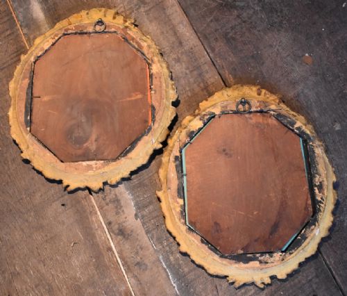 A PAIR OF VICTORIAN SMALL OVAL GILT MIRRORS - ADDITIONAL PHOTO 8