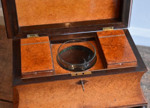 SUPERB REGENCY AMBOYNA TEA CADDY - ADDITIONAL PHOTO 5