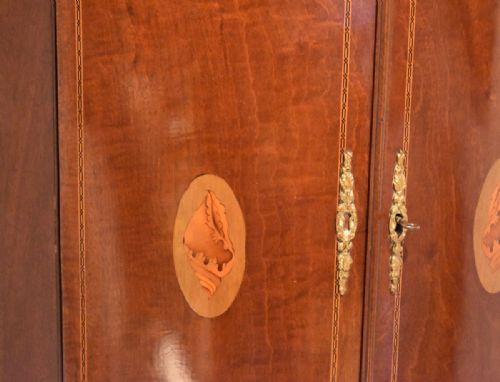 GEORGIAN MAHOGANY INLAID BOW FRONT CORNER CUPBOARD - ADDITIONAL PHOTO 1