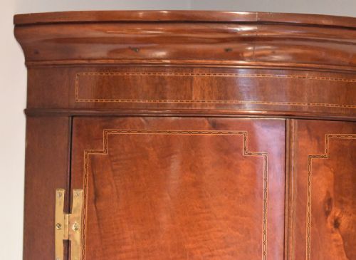 GEORGIAN MAHOGANY INLAID BOW FRONT CORNER CUPBOARD - ADDITIONAL PHOTO 2