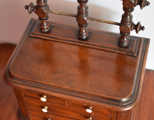 SUPERB VICTORIAN MINIATURE CHEST WORK BOX - ADDITIONAL PHOTO 2