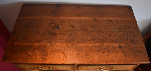 FINE GEORGIAN OAK CHEST OF DRAWERS - ADDITIONAL PHOTO 8