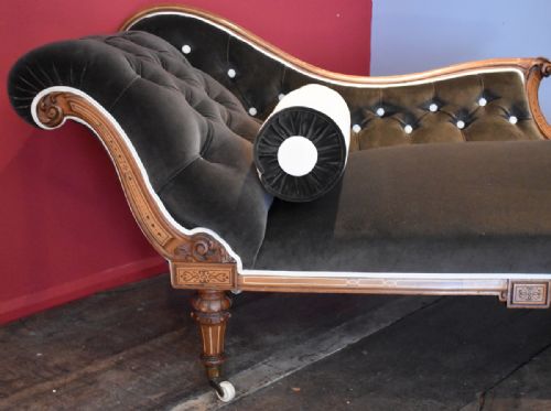 SUPERB QUALITY VICTORIAN CHAISE LONGUE - ADDITIONAL PHOTO 4