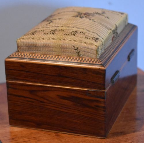 SUPERB TINY REGENCY ROSEWOOD SEWING BOX - ADDITIONAL PHOTO 3