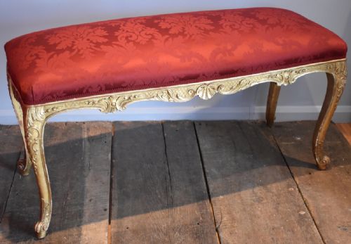 FINE CARVED GILTWOOD WINDOW SEAT - ADDITIONAL PHOTO 8