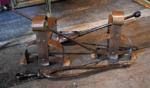FINE SET OF ARTS AND CRAFTS COPPER FIRE IRONS - ADDITIONAL PHOTO 1
