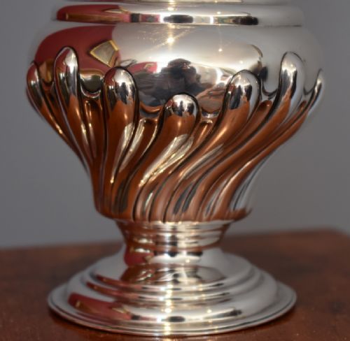 FINE AND LARGE SILVER SUGAR CASTER - ADDITIONAL PHOTO 4