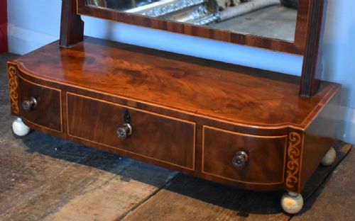 FINE REGENCY MAHOGANY DRESSING TABLE MIRROR - ADDITIONAL PHOTO 1