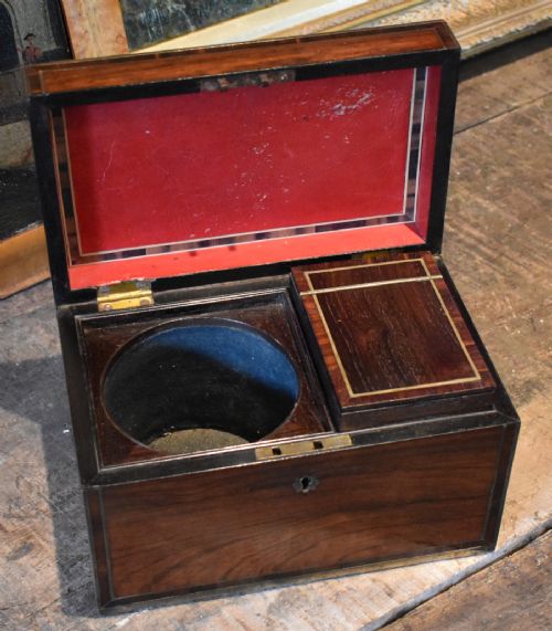 FINE GEORGIAN BRASS INLAID ROSEWOOD TEA CADDY - ADDITIONAL PHOTO 5