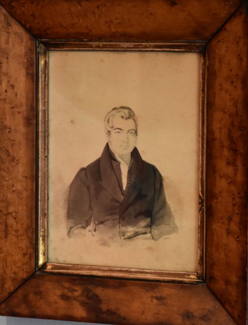 REGENCY MINIATURE PORTRAIT OF A GENTLEMAN - ADDITIONAL PHOTO 1