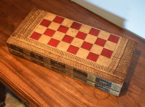 CHESS BOARD DISGUISED AS BOOKS - ADDITIONAL PHOTO 2