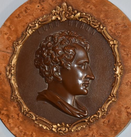 BRONZE PLAQUE OF LORD BYRON - ADDITIONAL PHOTO 2