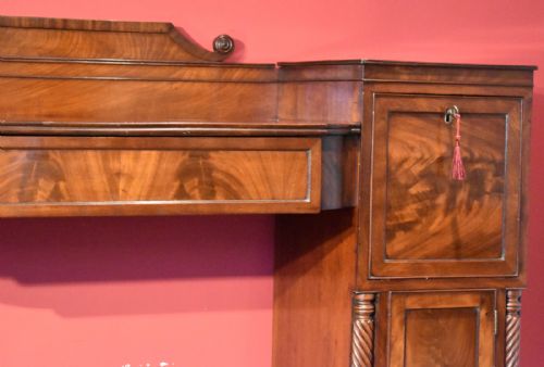 FINE SMALL REGENCY MAHOGANY PEDESTAL SIDEBOARD - ADDITIONAL PHOTO 1