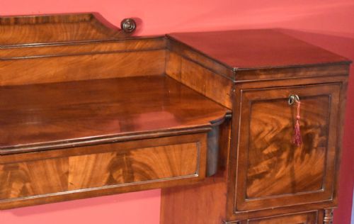 FINE SMALL REGENCY MAHOGANY PEDESTAL SIDEBOARD - ADDITIONAL PHOTO 3
