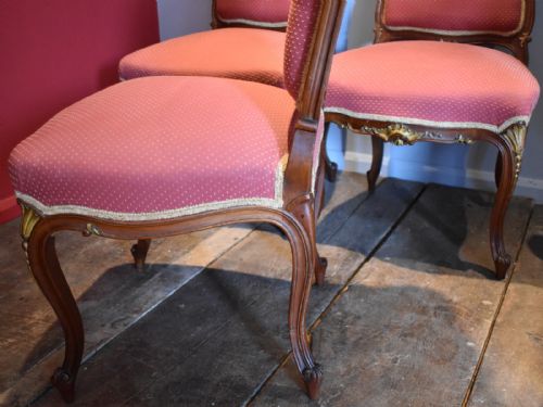 FINE SET OF FOUR FRENCH WALNUT AND GILT CHAIRS - ADDITIONAL PHOTO 5