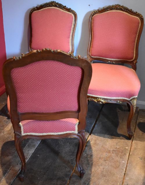 FINE SET OF FOUR FRENCH WALNUT AND GILT CHAIRS - ADDITIONAL PHOTO 6