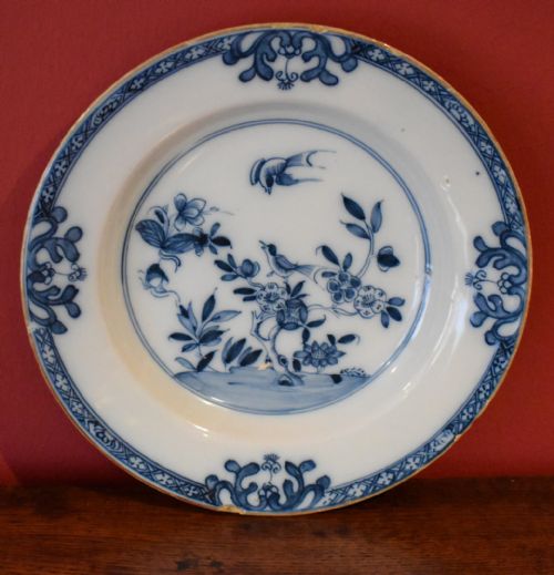 TWO ENGLISH DELFT PLATES - ADDITIONAL PHOTO 4