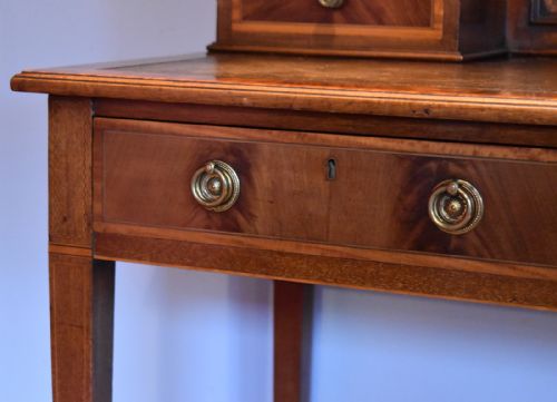 FINE EDWARDIAN MAHOGANY DESK - ADDITIONAL PHOTO 5
