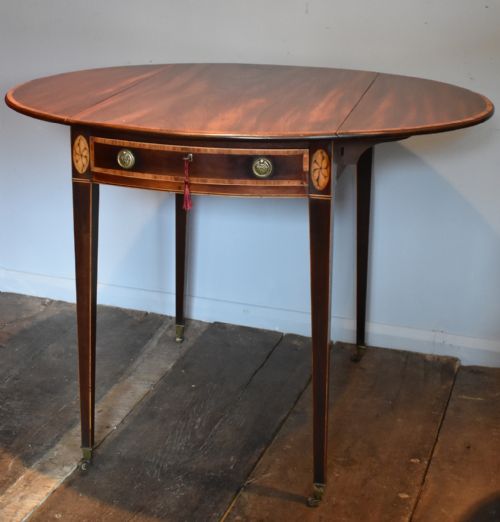 GEORGIAN MAHOGANY OVAL INLAID PEMBROKE TABLE - ADDITIONAL PHOTO 4