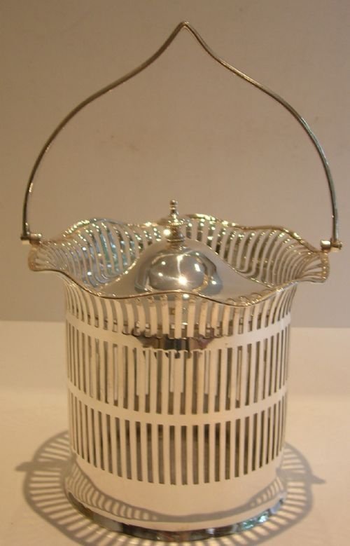 Stylish Antique English Silver Plated Biscuit Jar - Original Fine Glass Liner