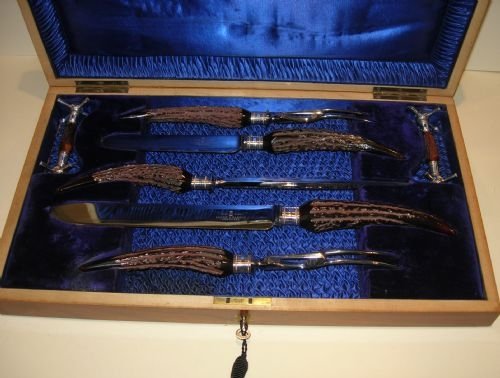 Grand Mahogany Boxed 7 Piece Stag Antler Handled Carving Set