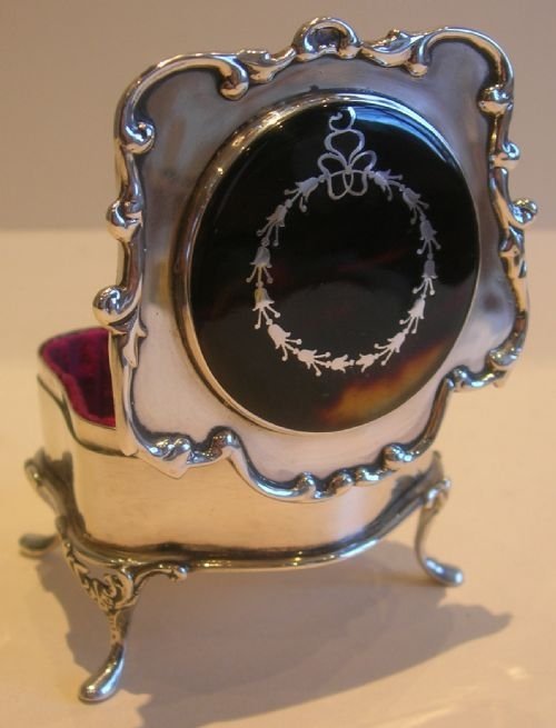 English Sterling Silver and Tortoise Shell Jewelry / Ring Box - Silver Pique Inlay