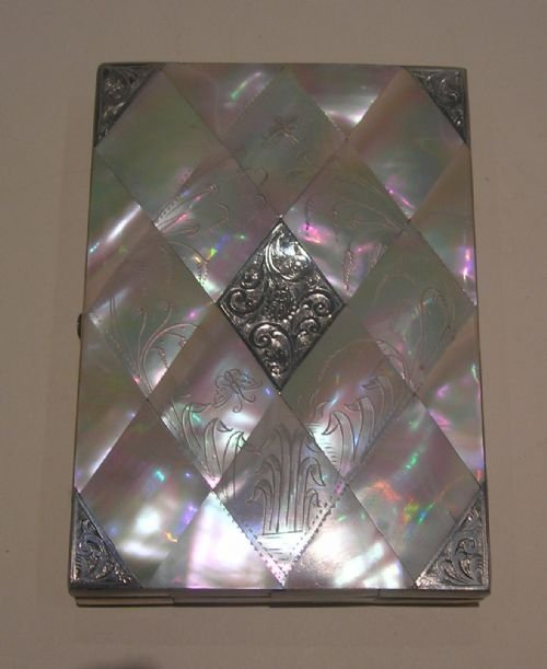 Antique Engraved Mother of Pearl and Sterling Silver Card Case - Pristine
antiques : Accessories