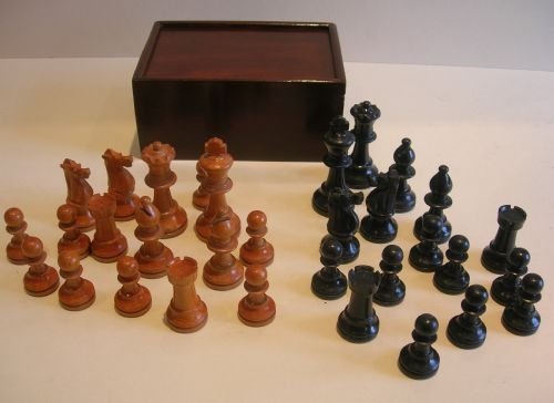 Antique English Boxed Chess Set - Carved Boxwood & Ebony C.1900