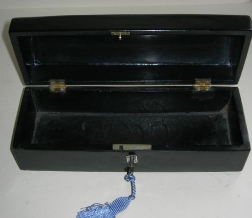 fig 1. Victorian English Hand Painted Papier Mache Glove Box