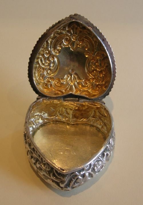 fig 1. Stunning English Victorian Heart Shaped Box - 1898
