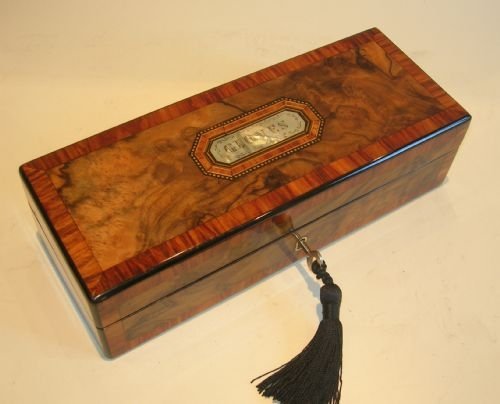 Exquisite English Victorian Burl Walnut Gloves Box - Tulipwood Cross-banding