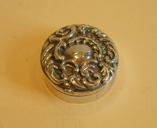Ornate English Victorian Pillbox - Birmingham 1899