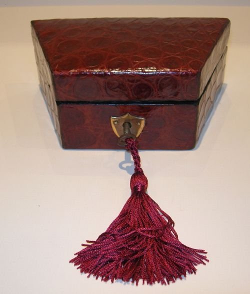 Small Antique English Crocodile Clad Jewellery Box C.1890