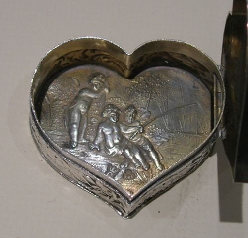 fig 1. Stunning Sterling Silver Heart Shaped Pill Box - Cherubs - 1899