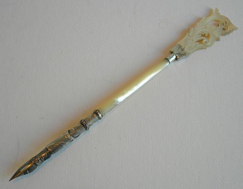 Beautiful English Sterling Silver & Mother of Pearl Dip Pen C.1880